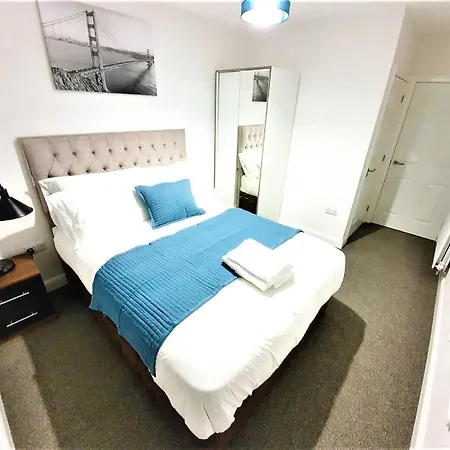 Manchester Holiday Apartment Exterior photo