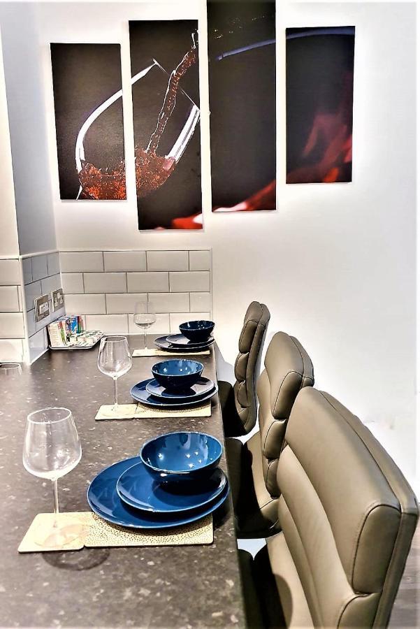 Manchester Holiday Apartment Apartamento Manchester